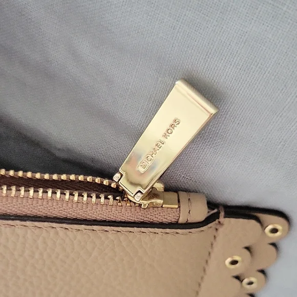 Michael Kors Tan Scalloped Edge Clutch - Picture 2 of 3